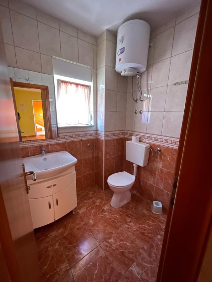 Hotel Apartman Jukic à Marina Extérieur photo