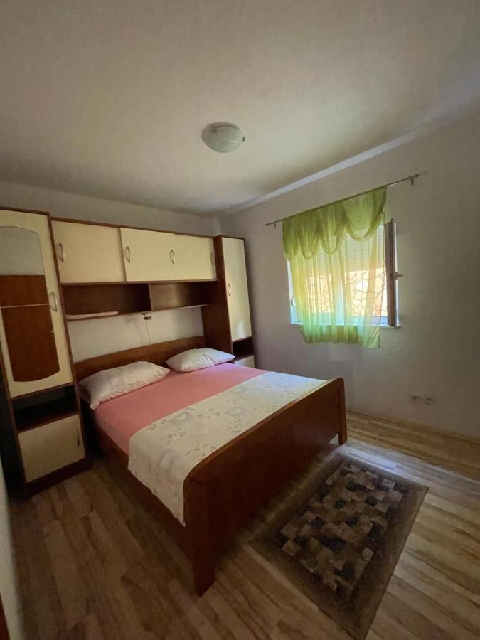 Hotel Apartman Jukic à Marina Extérieur photo