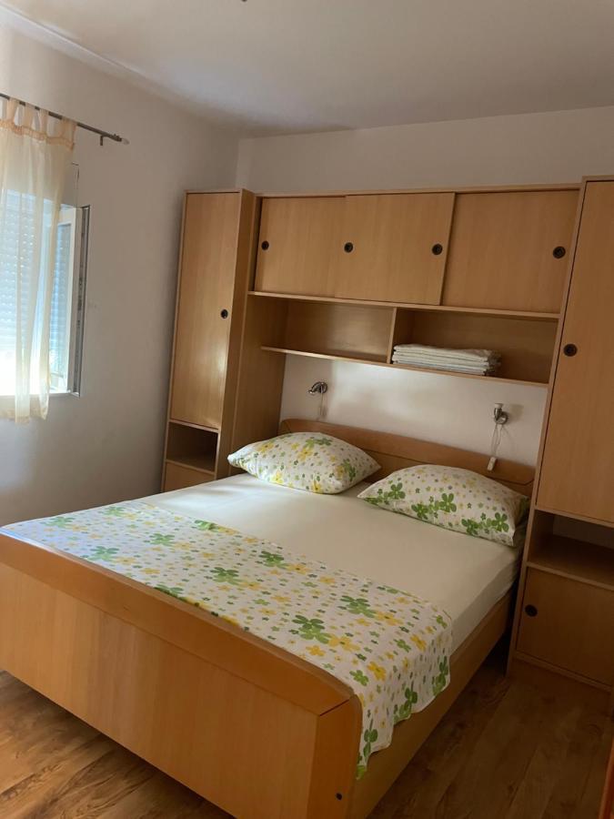 Hotel Apartman Jukic à Marina Extérieur photo