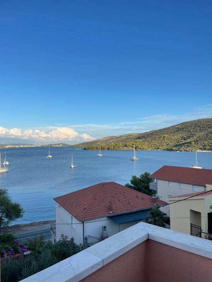 Hotel Apartman Jukic à Marina Extérieur photo