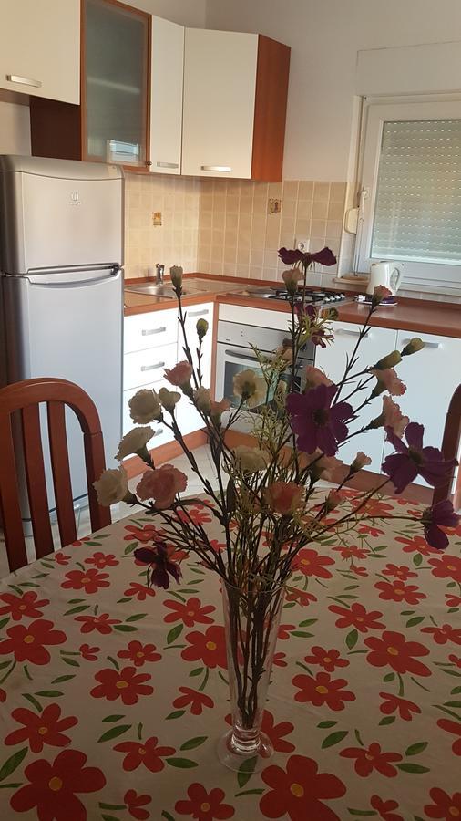 Hotel Apartman Jukic à Marina Extérieur photo